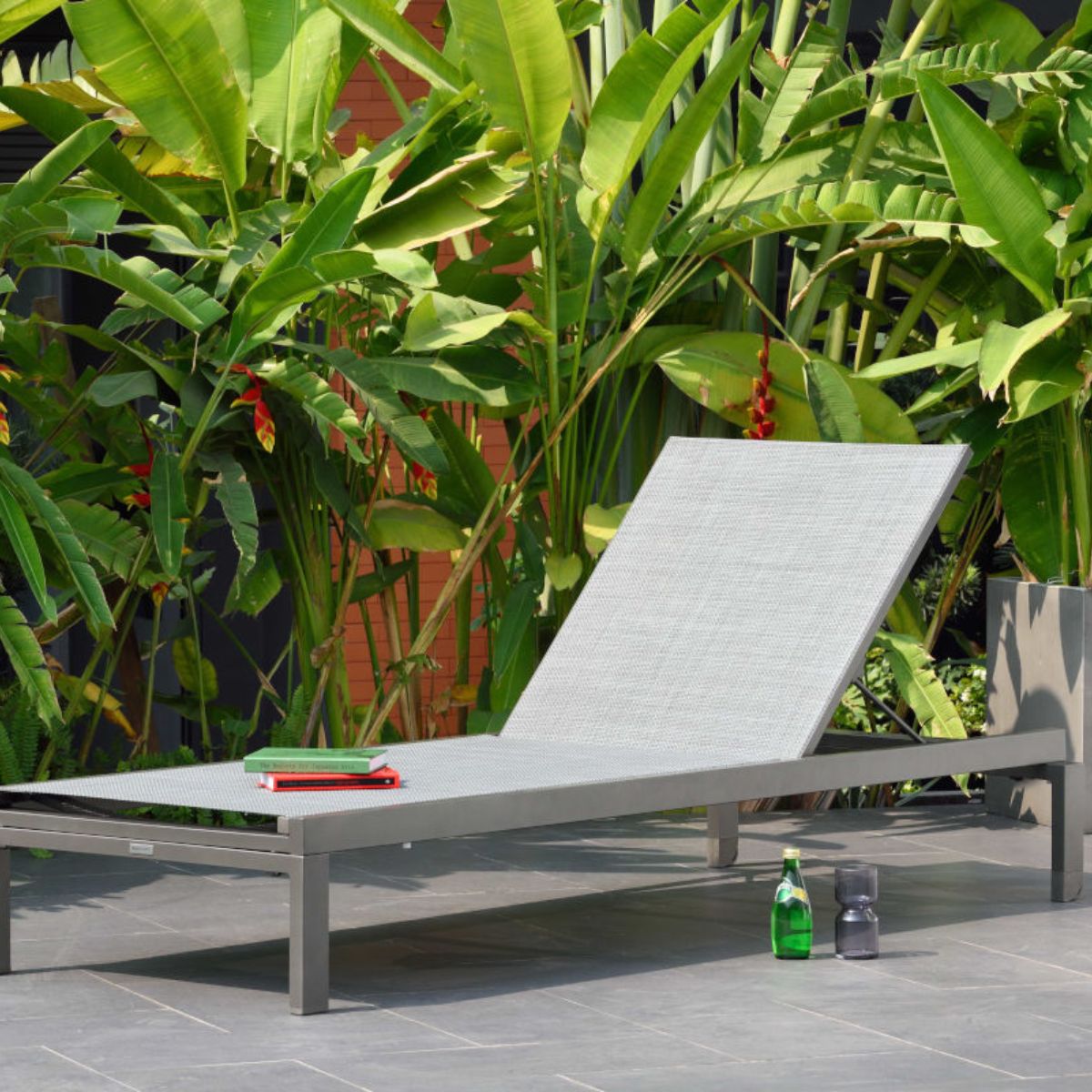 Pawlak sun reclining chaise shop lounge with table